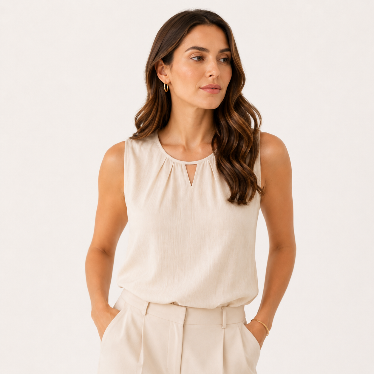 Damen Bluse Ärmellos Creme - Elegante Passform Französischer Sommer Look - Rosesamour