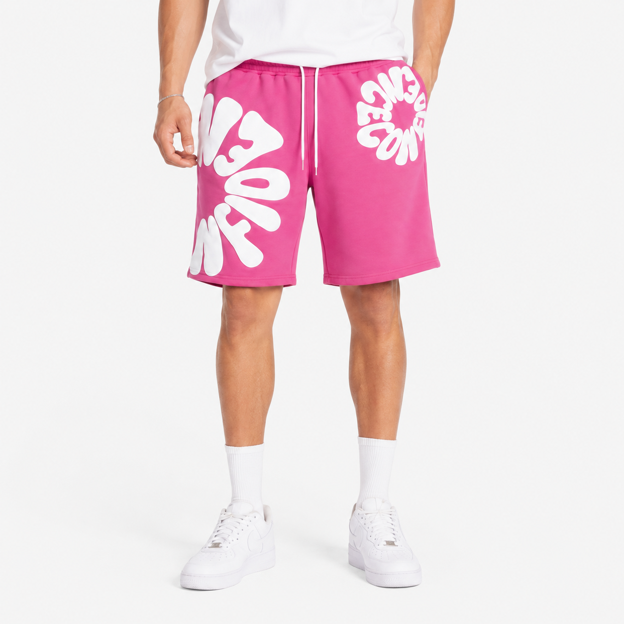 Herren Shorts Pink mit Letterprint - Moderner Sommer Streetstyle - Rosesamour