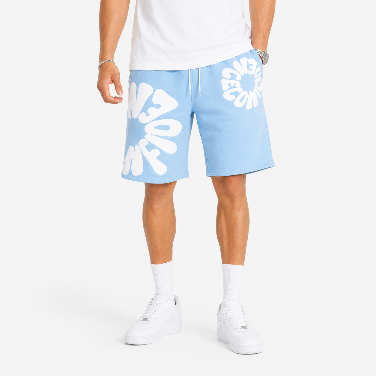 Herren Shorts Hellblau mit Letterprint - Moderner Sommer Streetstyle - Rosesamour