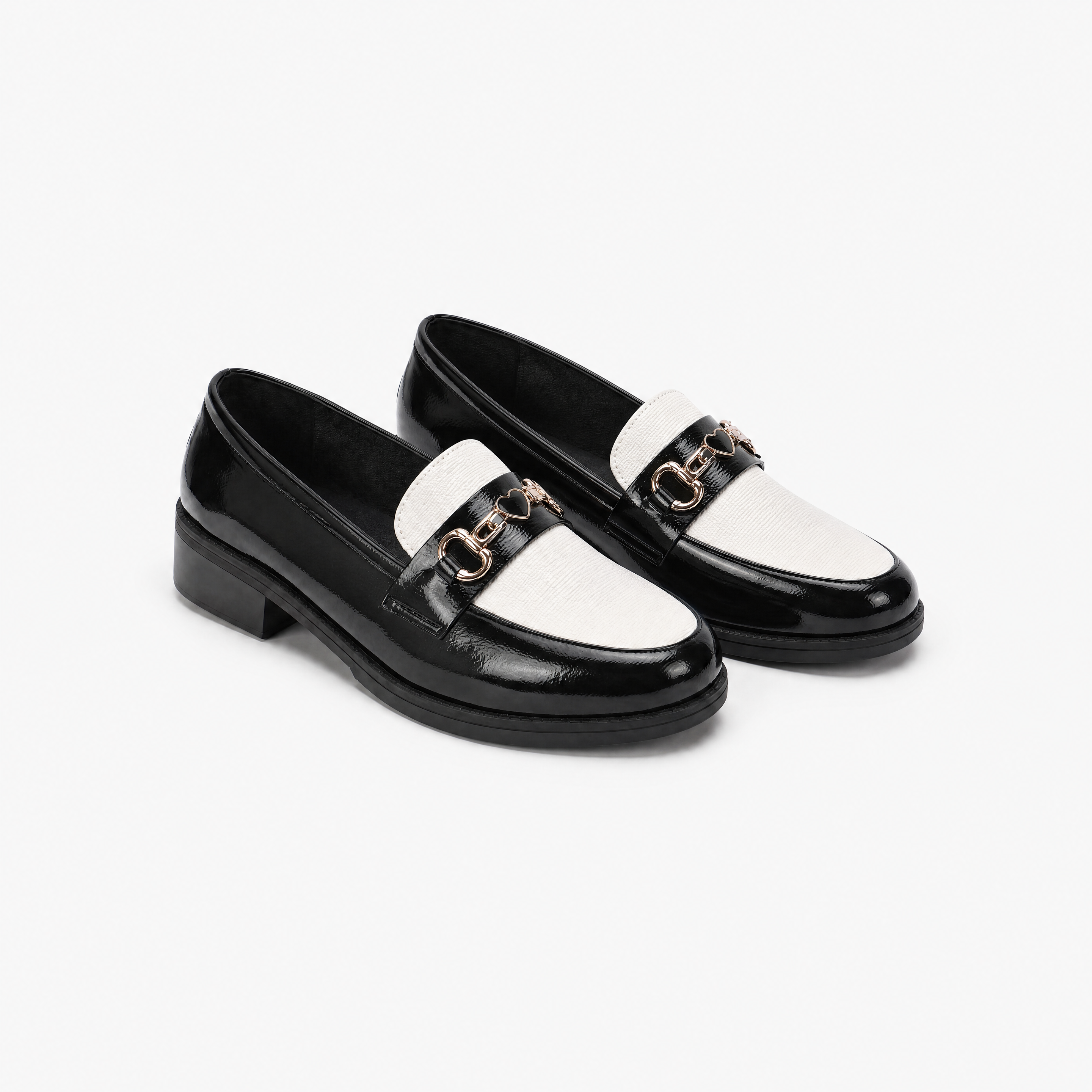Damen Loafer Schwarz Plateau Slipper - Komfortable Passform Eleganter Freizeit Look - Rosesamour